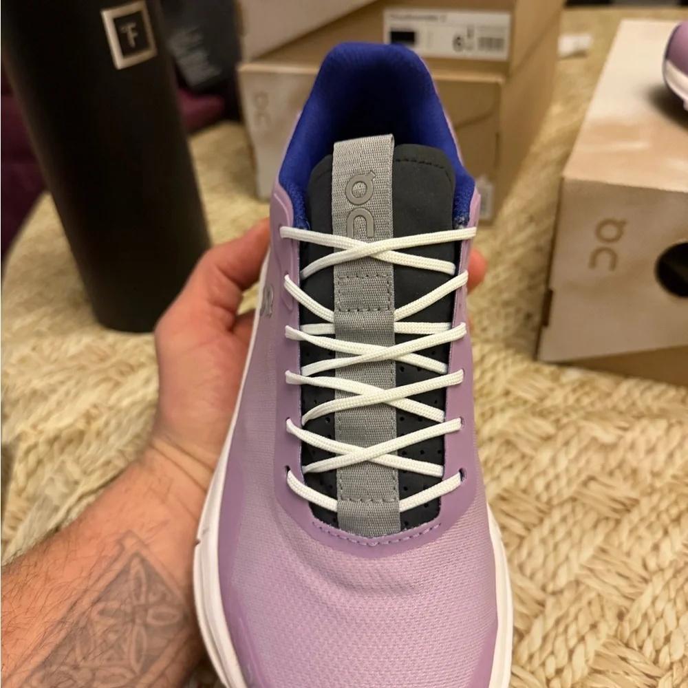 On CLOUD CLOUDNOVA FORM SZ 7 woman new in box $220 retail price - Picture 3 of 4